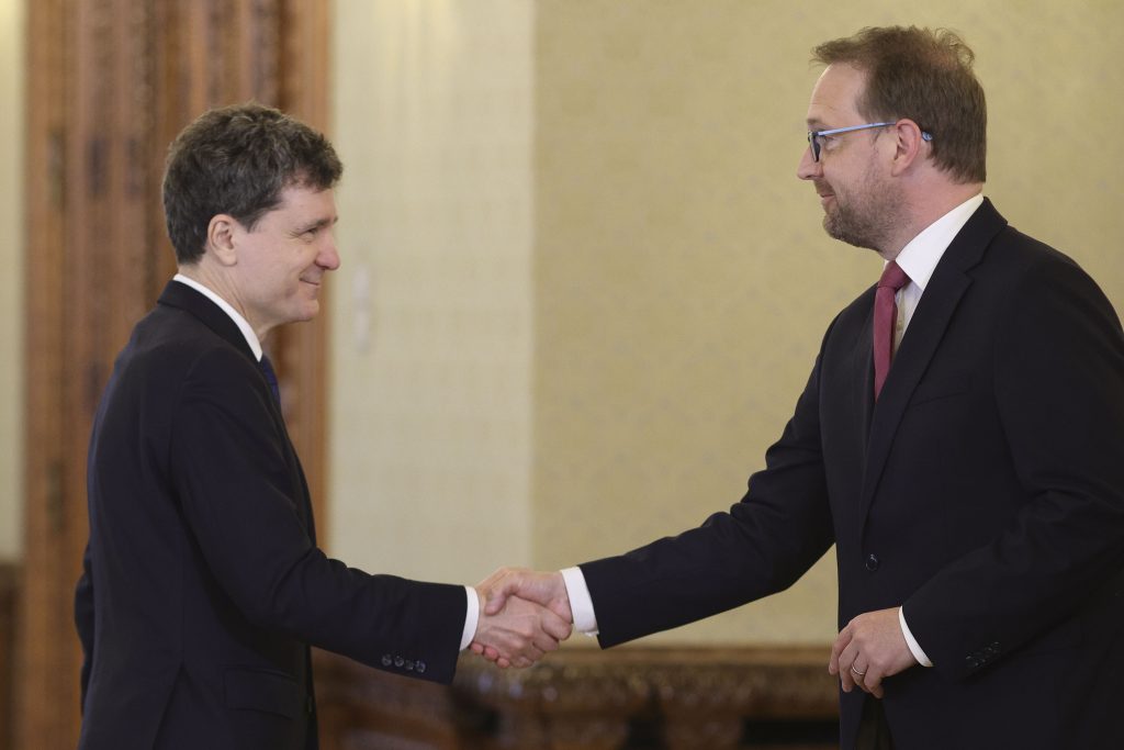 Nicușor Dan răspunde la CCR: Dominic Fritz fără mandat