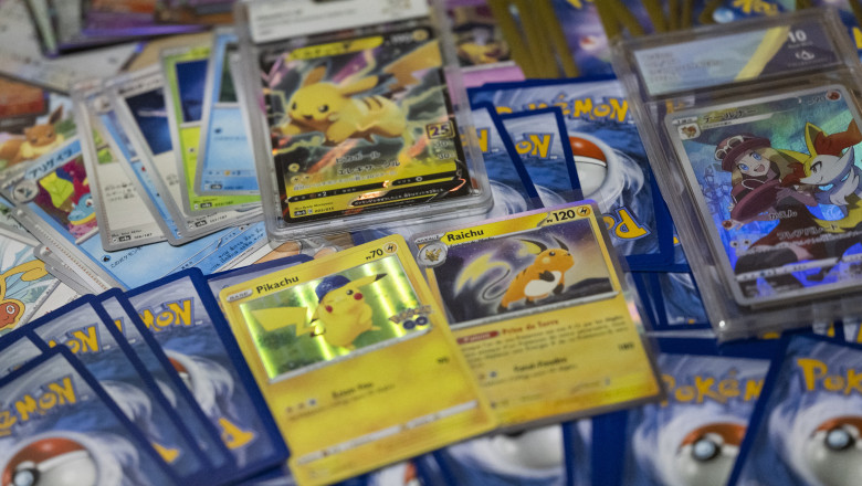 Magazin de cartonașe Pokemon, jefuit în Franța. Hoții au plecat cu sute de produse, în valoare de 80.000…