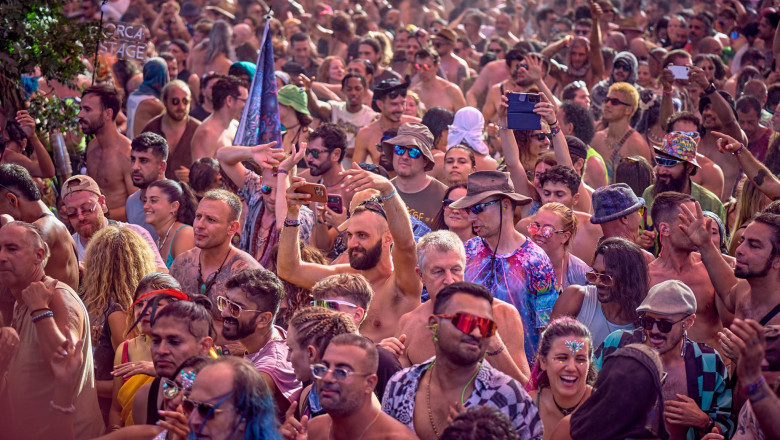 Festival psihedelică renumit suspendat după ce doi oameni au murit