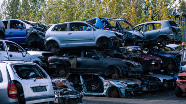 A crescut numărul accidentelor în care sunt implicate mașini fără RCA. În România 3 din 10 auto nu au…