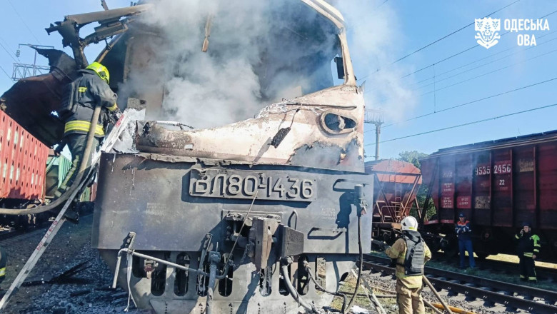 Tren de călători, atacat de o dronă rusească la Odesa. Mecanicul de locomotivă şi ajutorul său au murit…