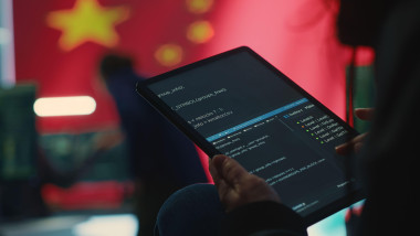 Reacția Beijingului după ce hackeri chinezi au accesat computerele de la Departamentul Justiţiei, NASA, Rezerva Federală şi Senat