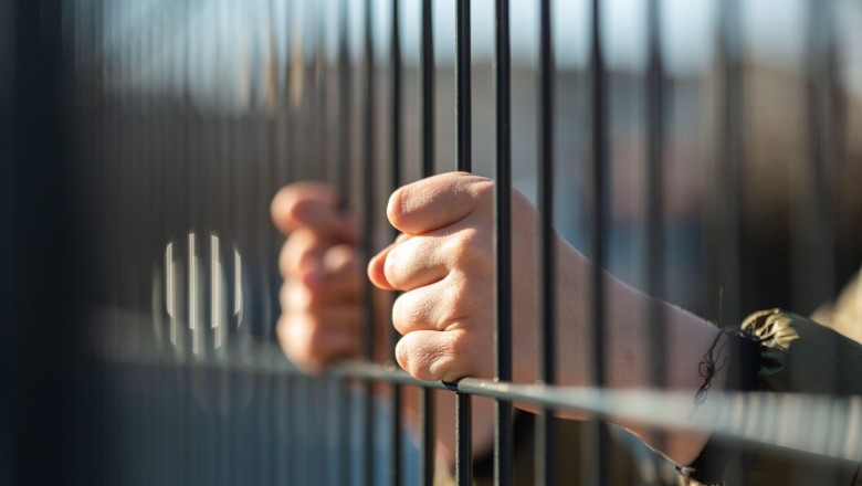 Criza penitenciarelor din Suedia: De ce sute de deținuți vor fi transferați în celule estoniene până la…