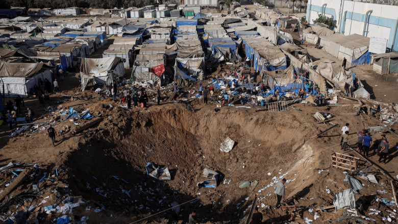 Atacuri israeliene nocturne în Fâșia Gaza, după anunțarea unui acord pentru dezarmarea Hamas: opt morți