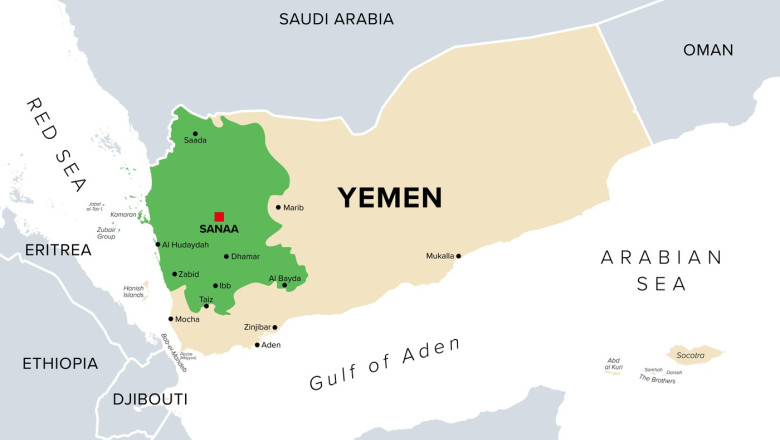 Rebelii Houthi atacă petrolier saudit cu rachetă balistică