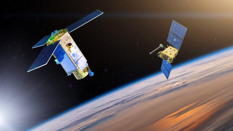 Rusia lansează rapid o rețea de sateliți similară Starlink