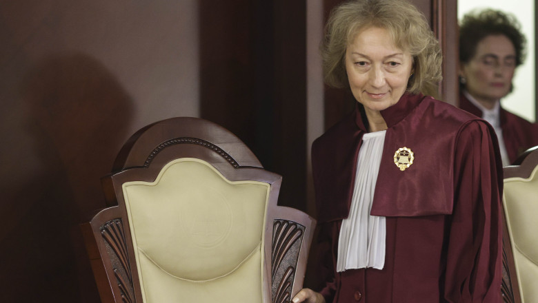 Ce a discutat Simina Tănăsescu cu Ilie Bolojan și ce spune despre o eventuală demisie de la șefia CCR