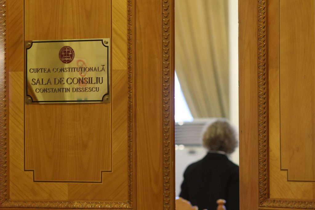 CCR: Întâlnirea Tănăsescu-Bolojan se focusează exclusiv pe organizare