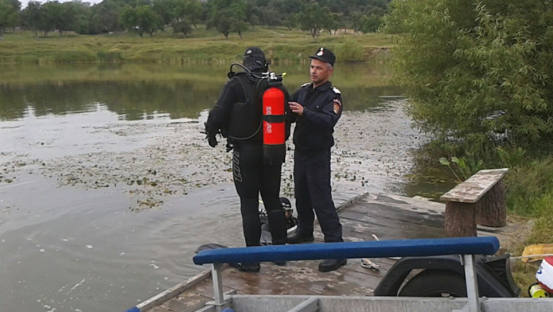 Un tânăr a dispărut în Dunăre după un accident cu skijet-ul. Scafandrii întâmpină dificultăți în timpul…