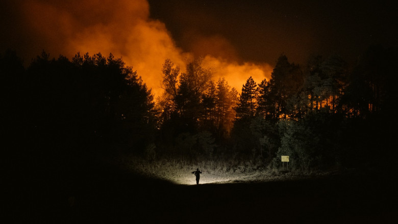 Fumul incendiilor din Serbia a ajuns la Sofia: un cetățean sârb a murit, autoritățile bulgare sfătuiesc…