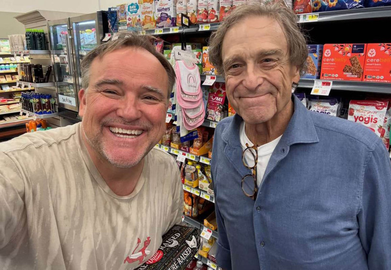 John Goodman de nerecunoscut în foto: a slăbit 45 kg și a renunțat la…