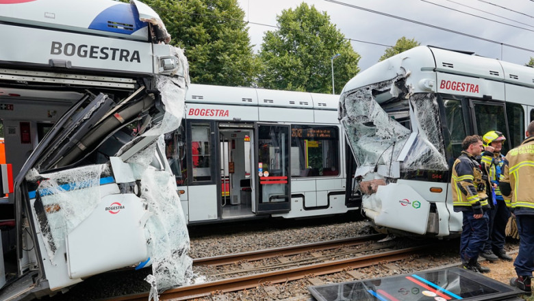 25 de răniți, 10 grav, din coliziune între tramvaie în Germania