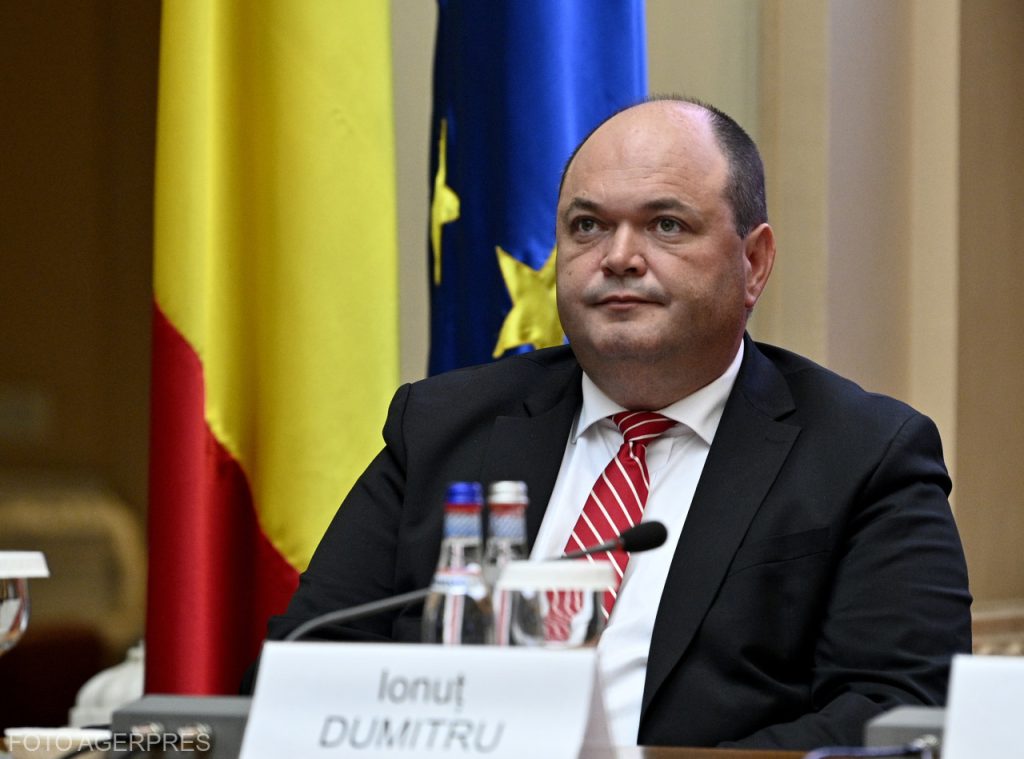 Avertisment lansat de un consilier al premierului, în așteptarea unei alte decizii importante pentru România. El confirmă că, inițial, Fitch a retrogradat țara noastră