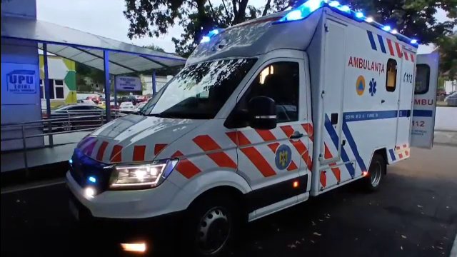 Băiat de 8 ani leșinat după ce a fost strangulat poartă de fier, Vaslui