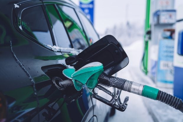 Motorina scade temporar de la 1 septembrie, reducere acciză 20% → 25%
