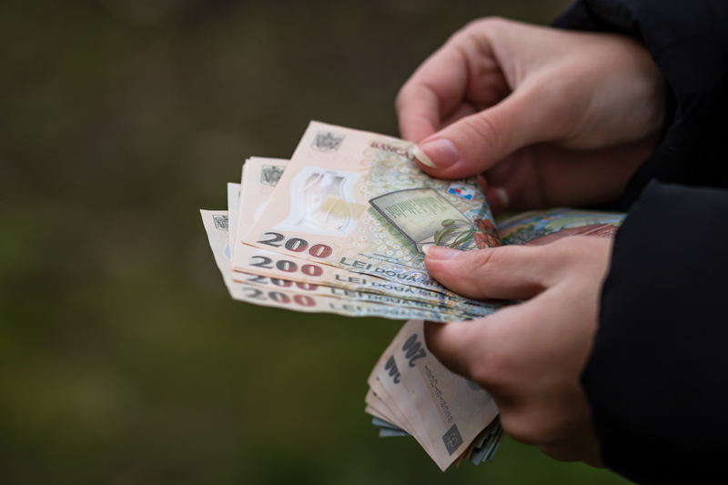 Pilonul II de pensii atinge bornă: verifică contul și economiile
