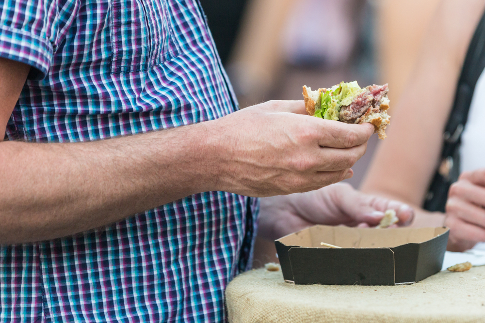 Food Noise (zgomot alimentar): 8 din 10 români afirmă că se gândesc frecvent la mâncare, însă doar 9% înțeleg motivele