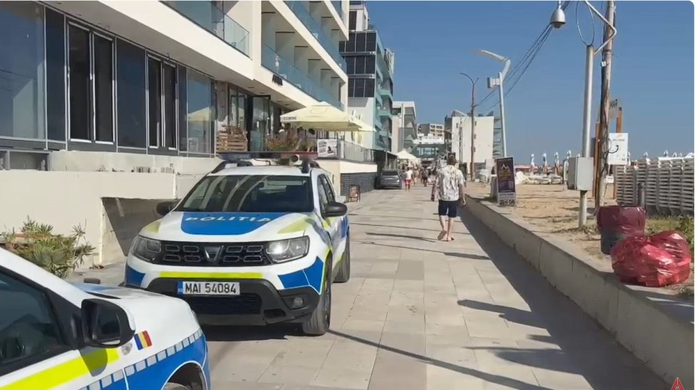 Posibil fragment de dronă, scos din mare de un turist la Eforie Nord. Ce recomandă autoritățile în astfel de situații