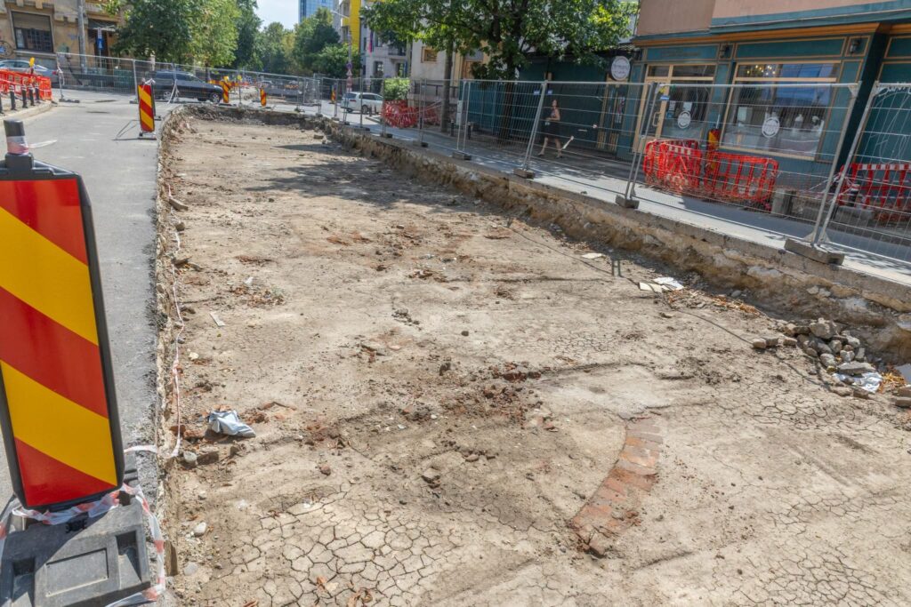 Descoperite vestigii arheologice pe șantier București, lucrările oprite