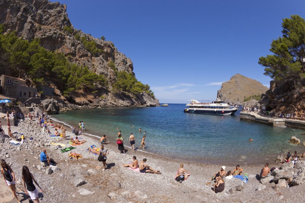 Temperatură record a apei mării în Spania: impact negativ pentru turiști