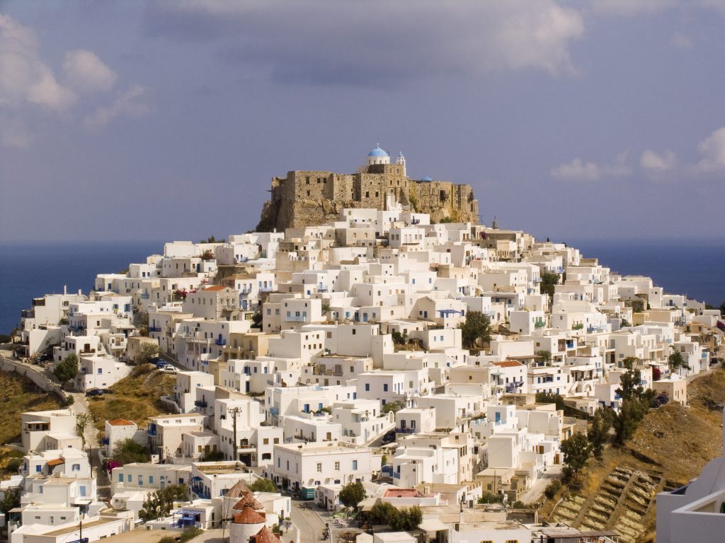 5 zile pe insula uitată din Marea Egee + un secret pentru cel mai frumos mod de a călători prin Grecia