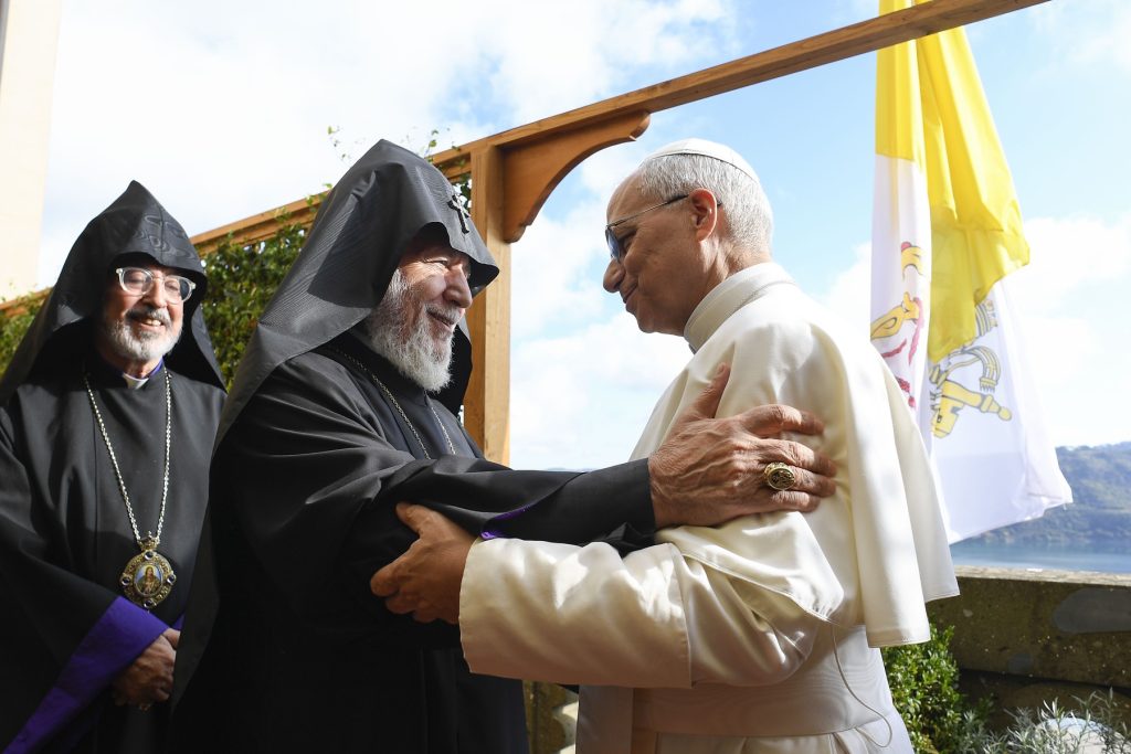Patriarhul primei țări creștine din lume va fi judecat într-un proces fără precedent