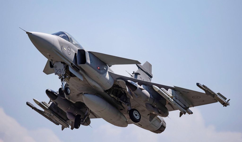 Avion Gripen prăbușit în Ungaria lângă Szolnok: Peter Magyar anunță