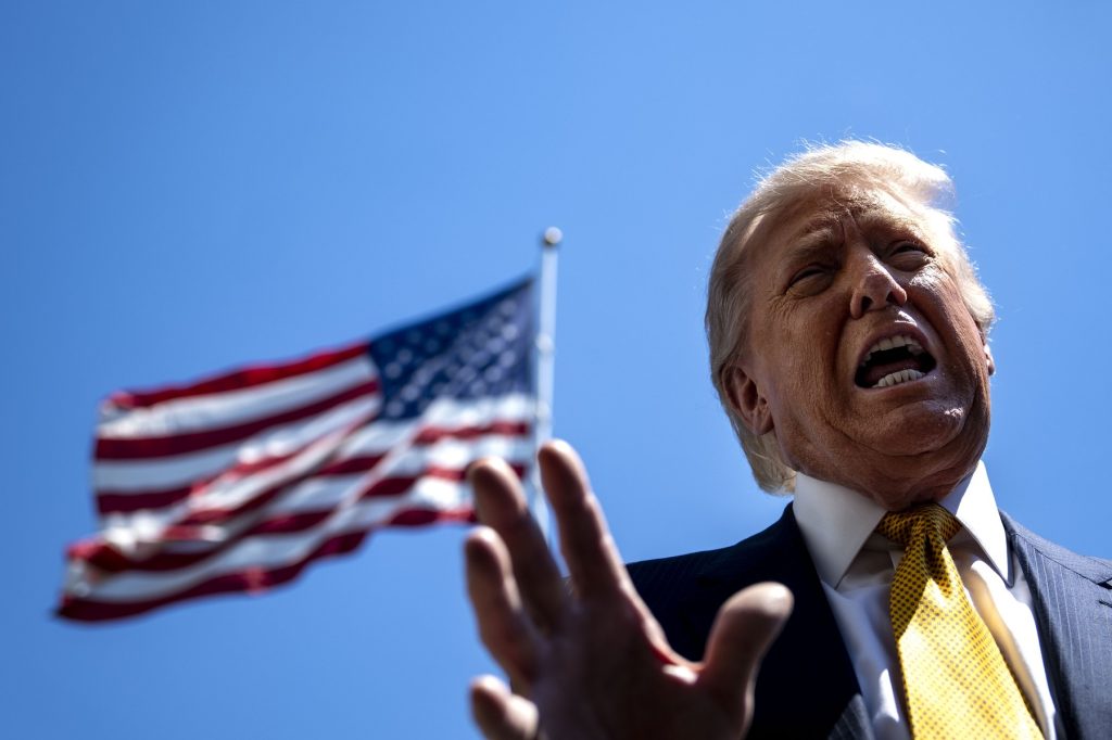 Trump susține că, sub Biden, America s-a confruntat zilnic cu incidente la graniță ca în Ceuta: „Noi eram mai rău”