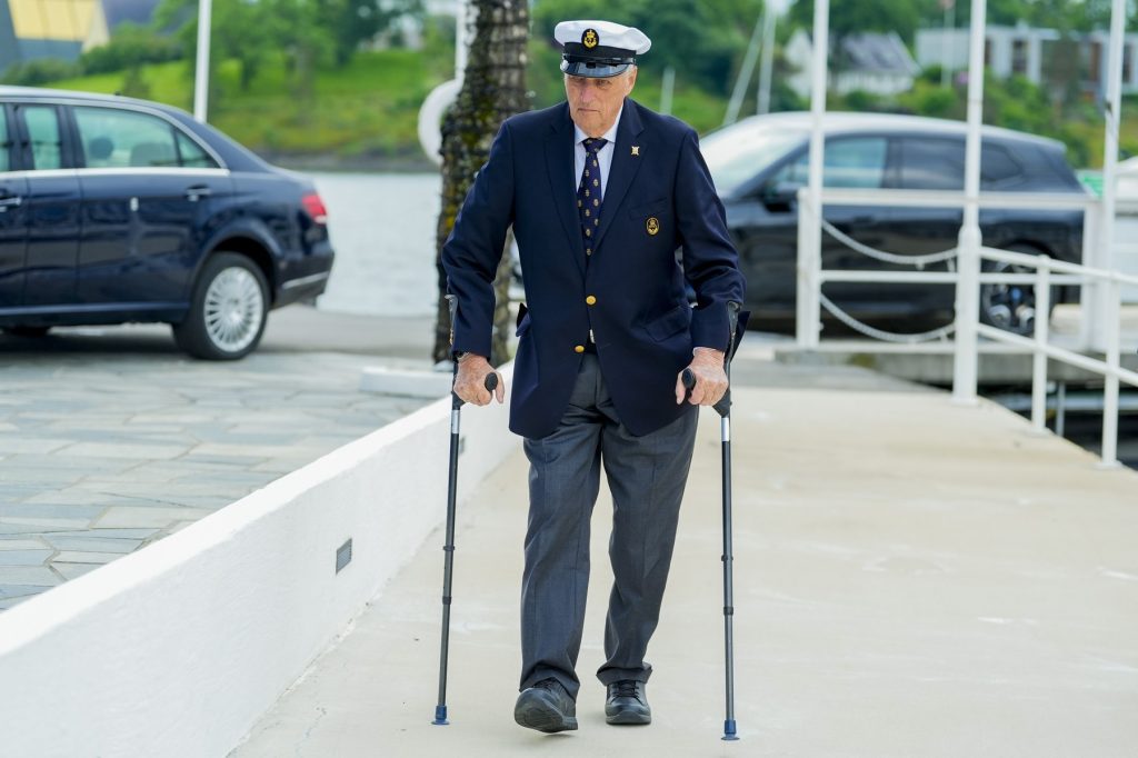Cel mai bătrân rege din Europa internat două săptămâni cu cortizon
