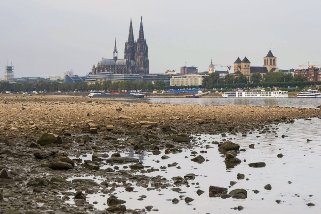 Rinul înregistrează nou minim istoric la Köln din cauza secetei