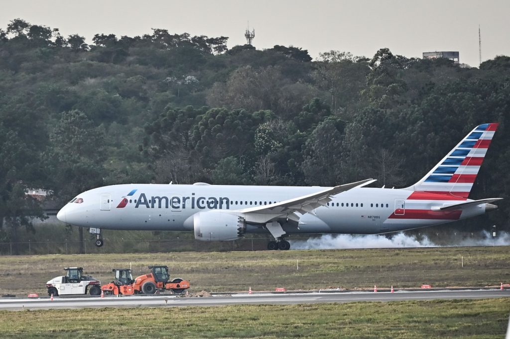 Controlor american de trafic aerian evite catastrofa în zbor