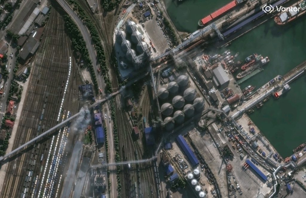 Premieră în război: Ucraina lansează atac de 15 arme pe bază navală