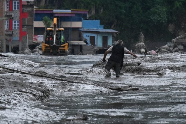 Cel puțin 162 de persoane au murit după viitura devastatoare din Nepal. Sute de oameni sunt încă dați dispăruți