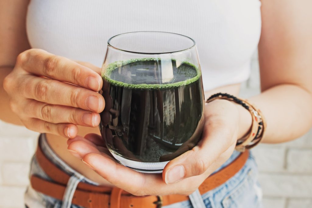 Detoxifiere rău ficatului: obiceiuri periculoase și protecție reală