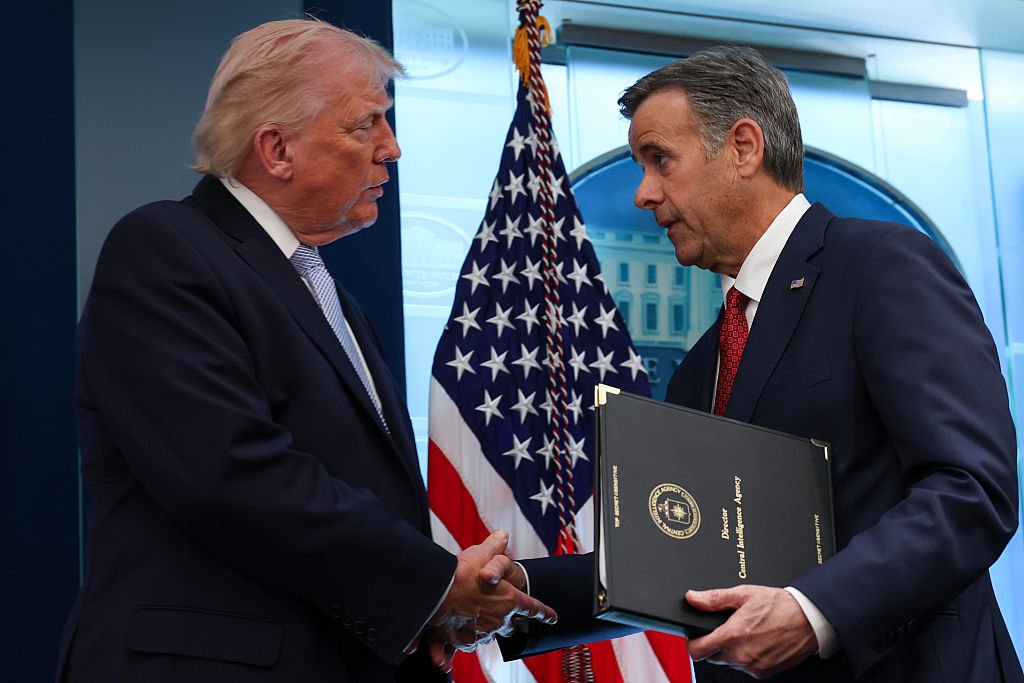 Trump a explicat de ce a călătorit, de fapt, șeful CIA la Moscova. Detaliul banal oferit de președintele SUA
