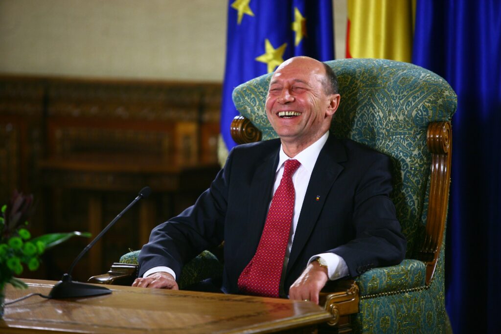 Traian Băsescu, atacuri dure la adresa lui Bolojan: „Dacă specialiștii vor fi de talia dânsului, va fi un dezastru”. Critici și la adresa lui Grindeanu