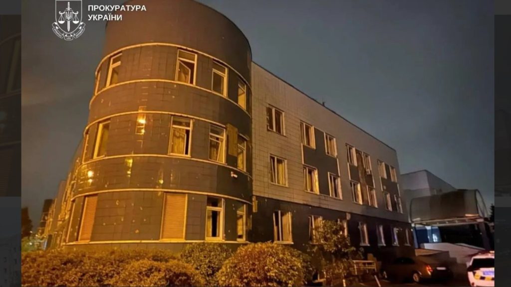 Băiețel naște în atac