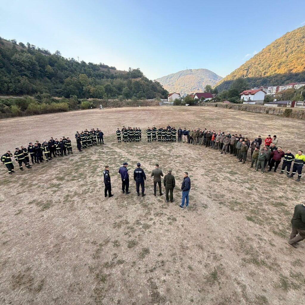 Echipe suplimentare, trimise să lupte cu incendiul din Parcul Național Domogled – Valea Cernei. 423 de hectare, afectate