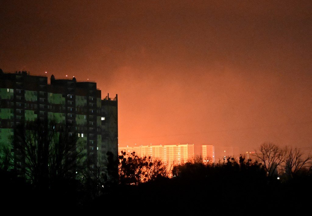Rachetele Kremlinului au vizat civili, ucidând 3 copii și o femeie în atacul rusesc din regiunea Kiev
