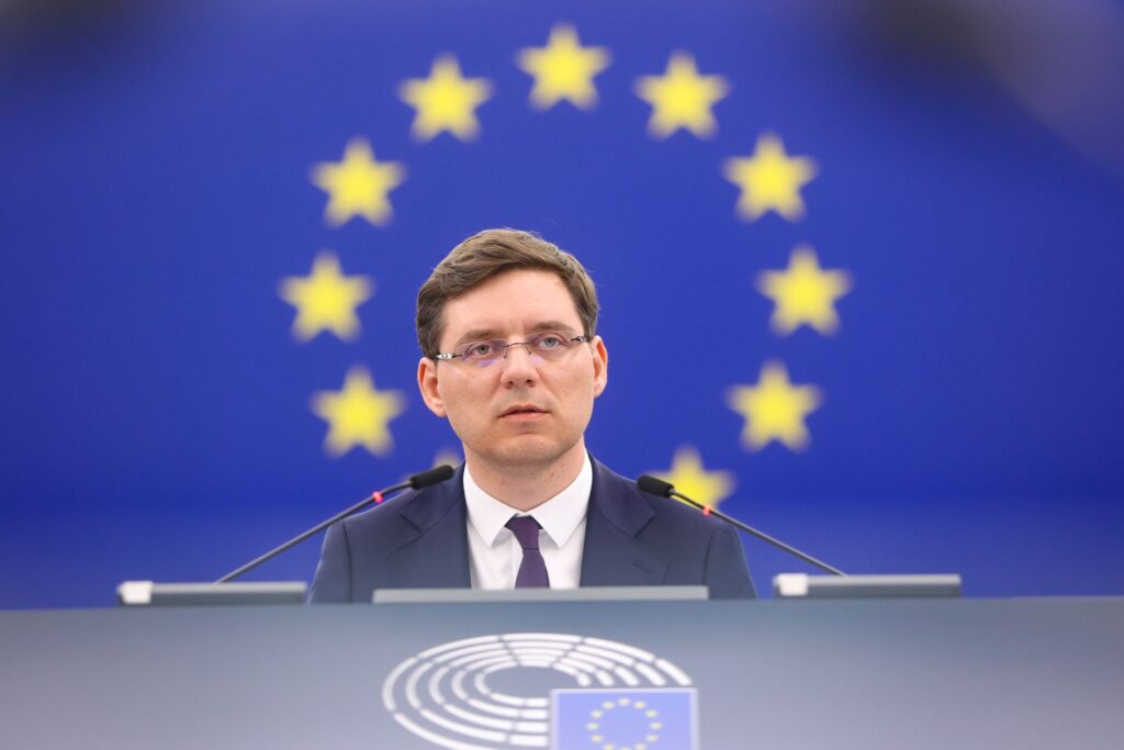Victor Negrescu, replică pentru Siegfried Mureșan: Orientarea europeană a PSD este clară. Nu ne trebuie certificate politice eliberate de Mureșan