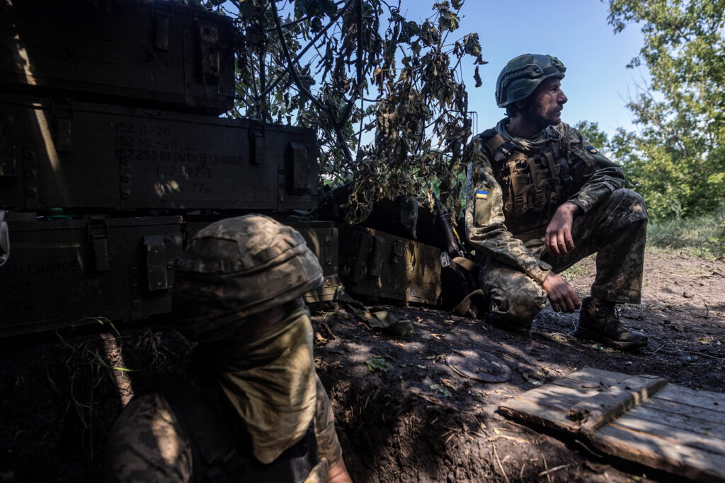 Incendii și atacuri tot mai dese asupra obiectivelor militare din Europa. Rusia, principalul suspect