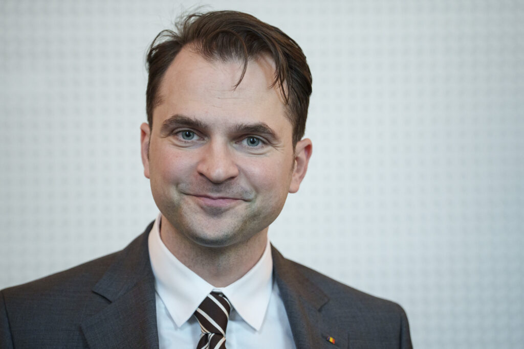 Sebastian Burduja: audierile miniștrilor în Parlament la 14:00 mâine
