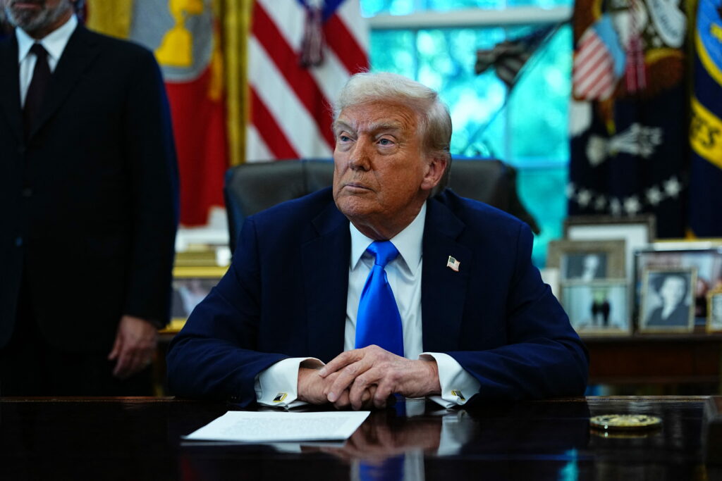 Trump lucrează la un acord comercial masiv cu un aliat al Rusiei, pe fondul războiului comercial cu Canada