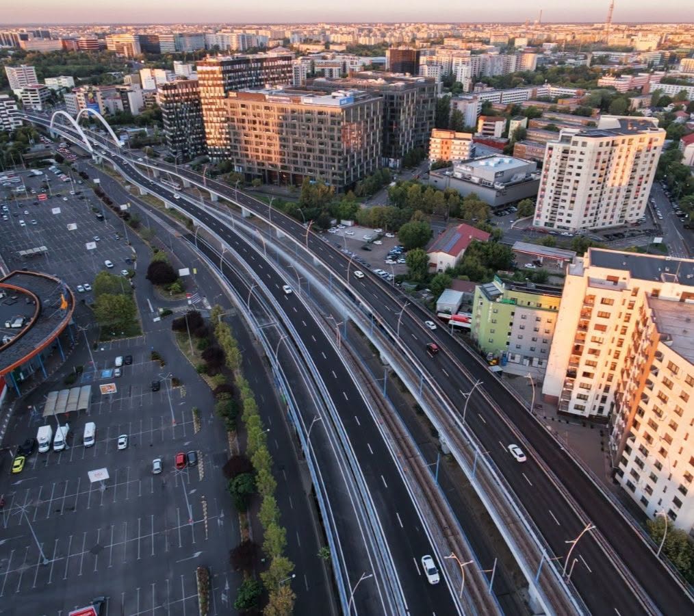 Primăria Capitalei: 52.000 mp de beton reparați la Pasajul Basarab
