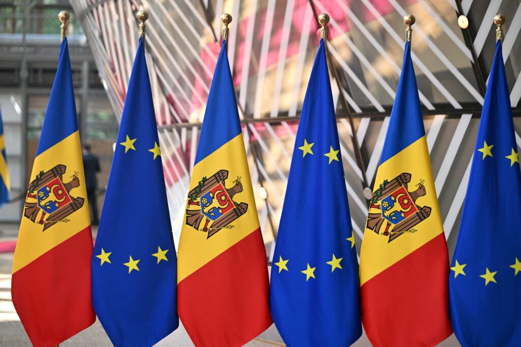 Comisia Europeană alocă fonduri pentru aderarea Republicii Moldova