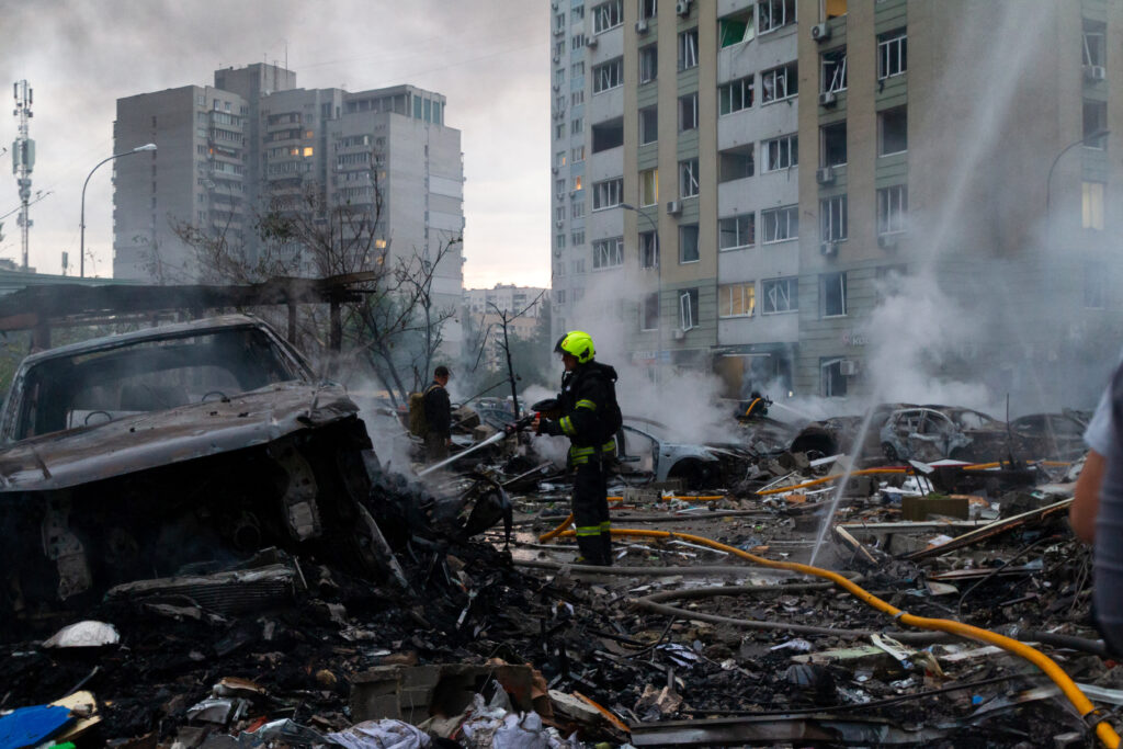 Ucraina introduce un sistem de alertă antiaeriană pe două niveluri pentru interceptarea dronelor