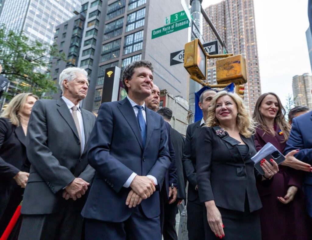 Nicușor Dan întâlnește românii din SUA: subiect sensibil la New York