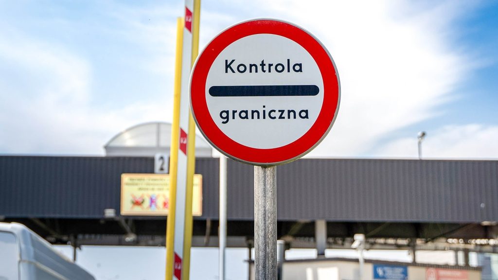 Polonia a trimis soldați la granița cu Ucraina: „Rusia amenință securitatea întregii Europe”
