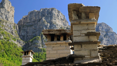 Grecia oferă 10.000 euro pentru cei care se mută în regiuni izolate