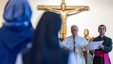 Papa Leon al XIV-lea se pronunță ferm împotriva eutanasiei în Franța: „Este imposibil să considerăm normal să dai moarte cuiva”